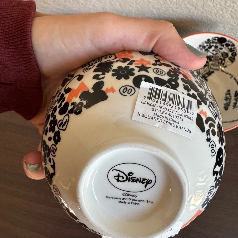 Disney Mickey Head Doodle Graphic Orange Rim Ceramic Snack Bowls Set‎ of 4